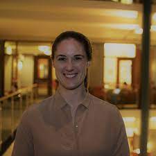 Name: Sarah Logan (MBA’21)
Title: Director of Public Policy and Corporate Affairs
Affiliation: BlackRock